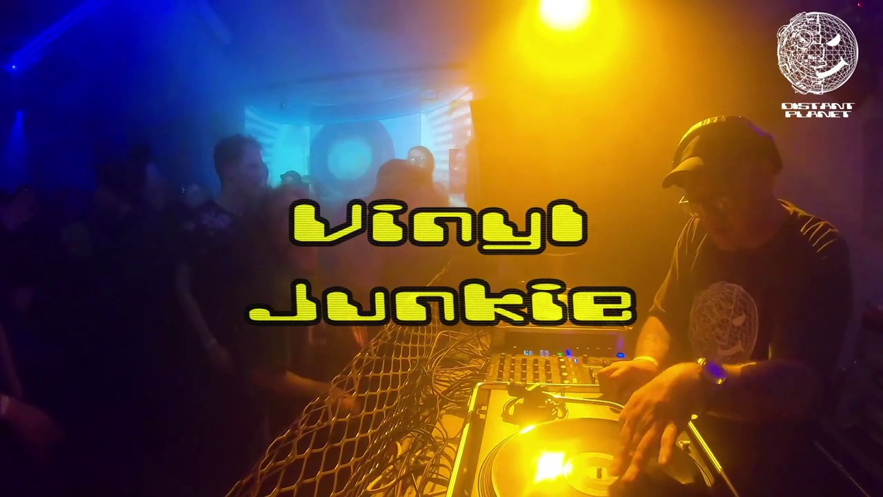 Distant Planet @ Venue M.O.T Vinyl Junkie - 7th March 2020