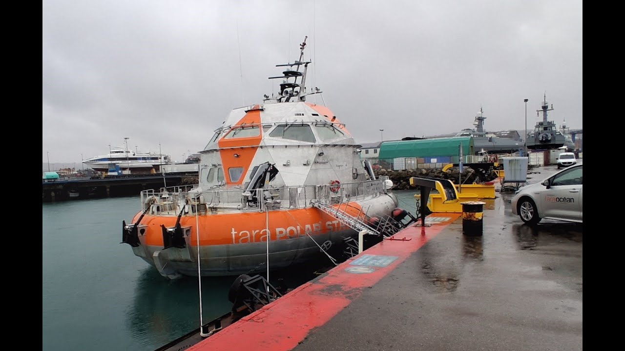 A bord de la Tara Polar Station