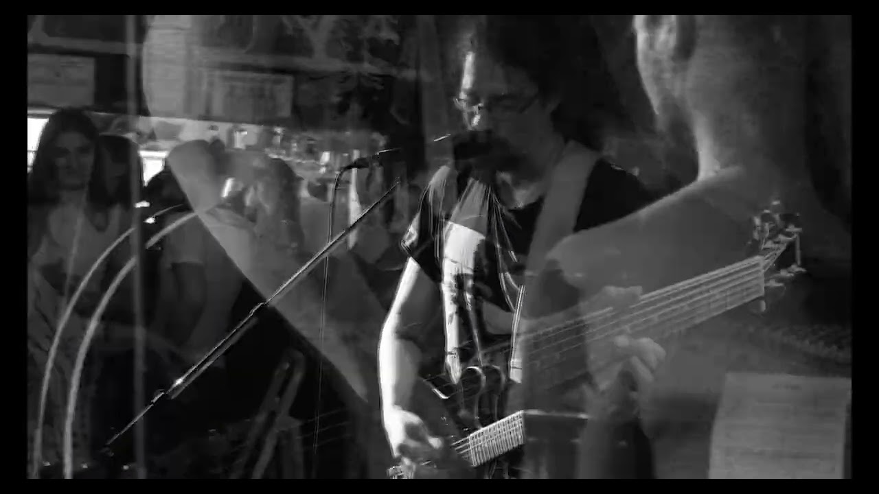 WATCH OUT &ndash; STANGS (Official Music Video)