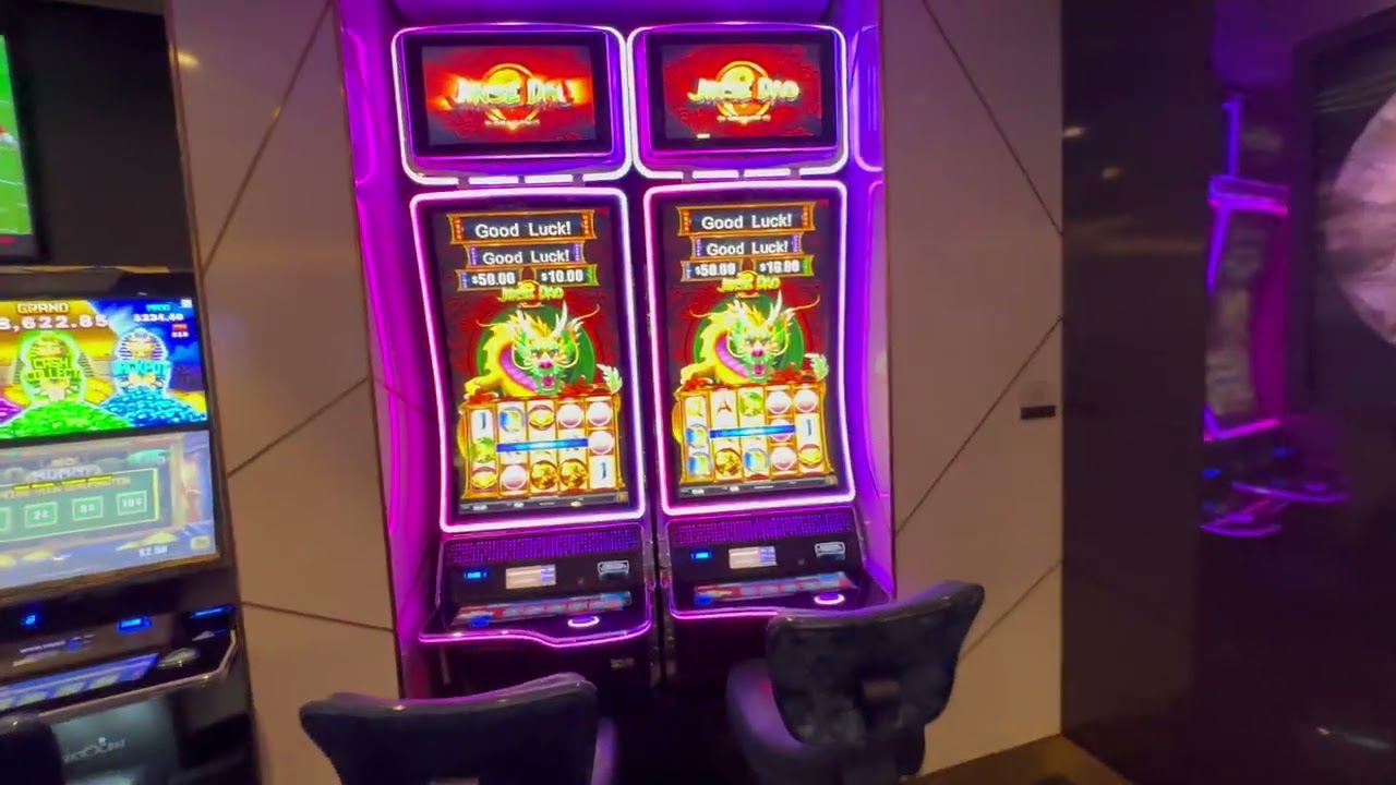 Celebrity Apex Casino 