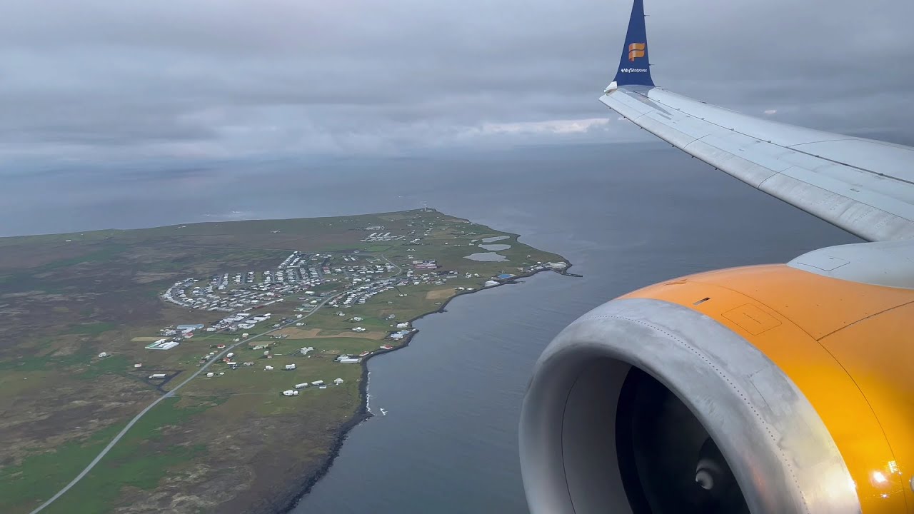 Gorgeous Early Morning Descent and Landing into Reykjavik, Iceland! - Icelandair 737 MAX 9