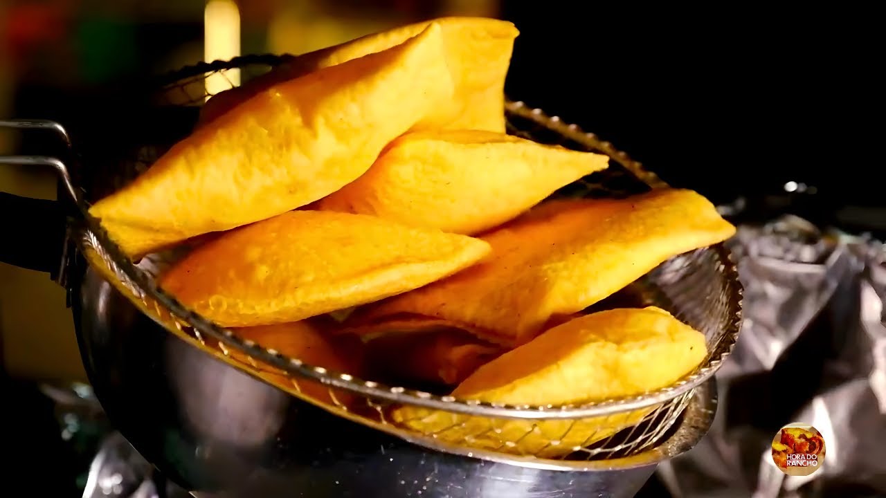 O FAMOSO E DELICIOSO PASTEL DE MILHO DE POUSO ALEGRE (MG)