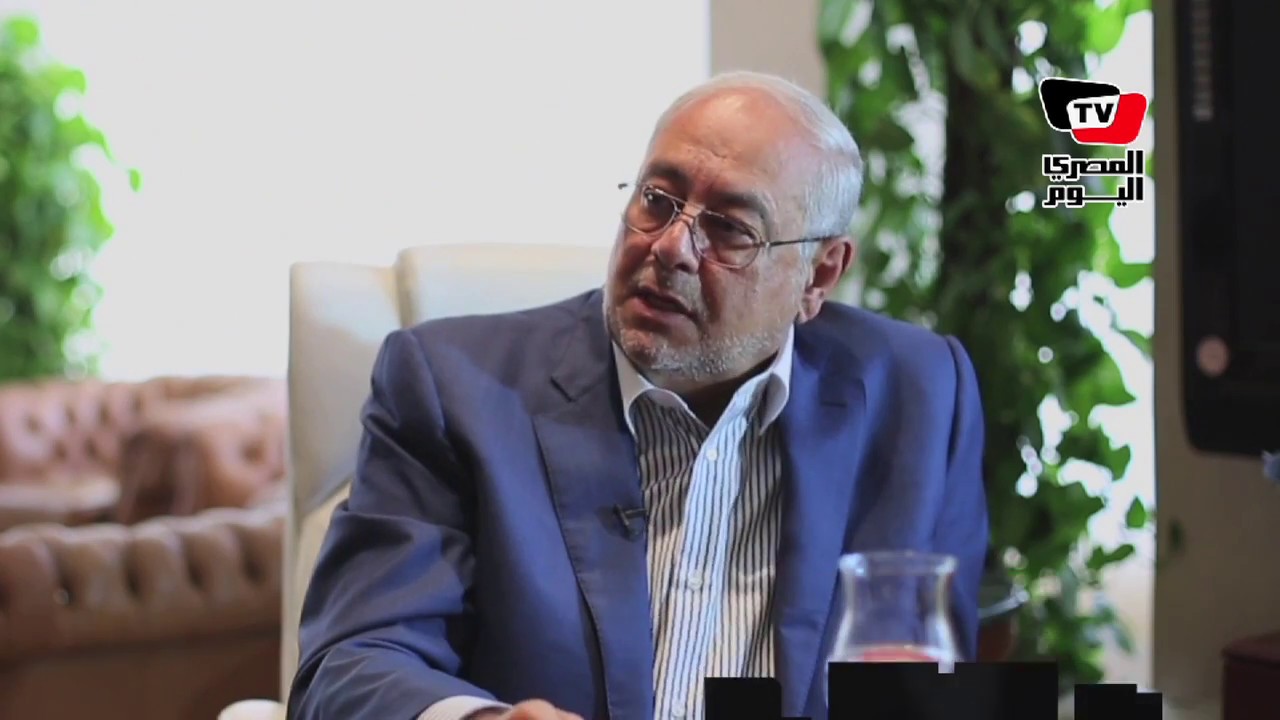 أحمد بهجت عن «التصالح مع الفاسدين»: «دولة ايه لو سرقت واتفقشت تدفع؟»