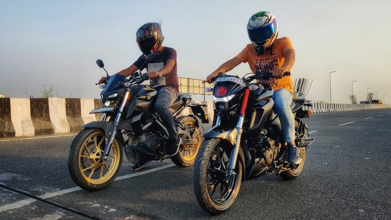 MT15 Bs6 Vs Fz25 Bs6 Race