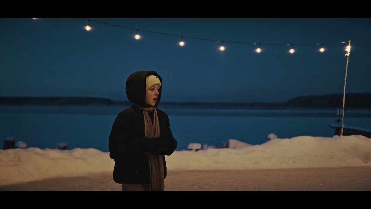Ice ski skating near the Narova river || BMCC6K FF + Great Joy 50mm x1.8 anamorphic