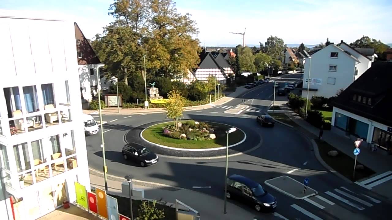 Bielefeld -Jöllenbeck Neuer Kreisel
