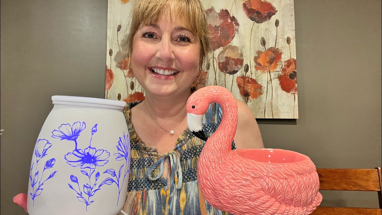 Scentsy Product Spotlight: the Flower Garden Warmer and Pink Flamingo Warmer