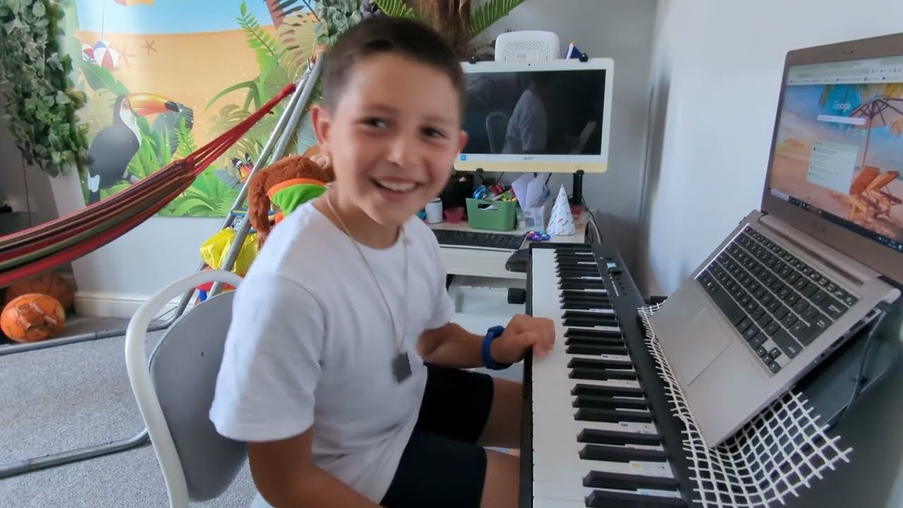 8-Year-Old Plays 