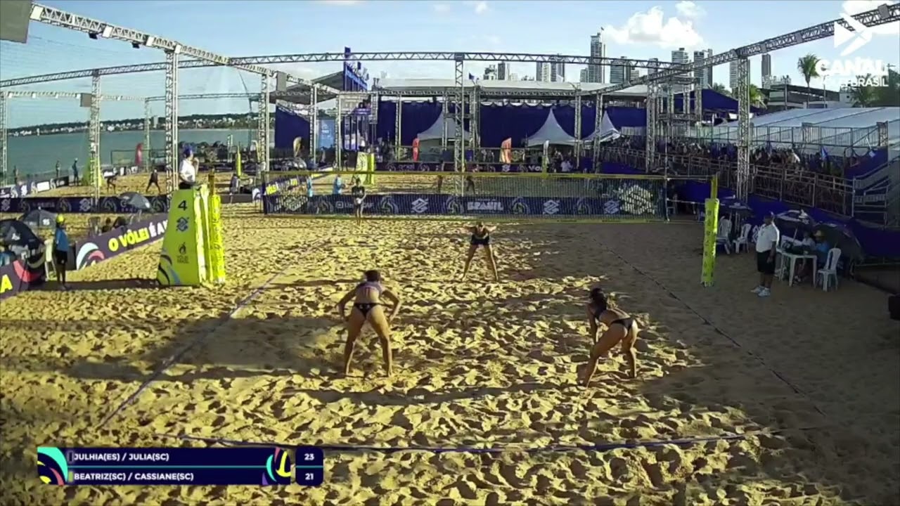 JULHIA /JULIA  S OUT X BEATRIZ/ CASSIANE