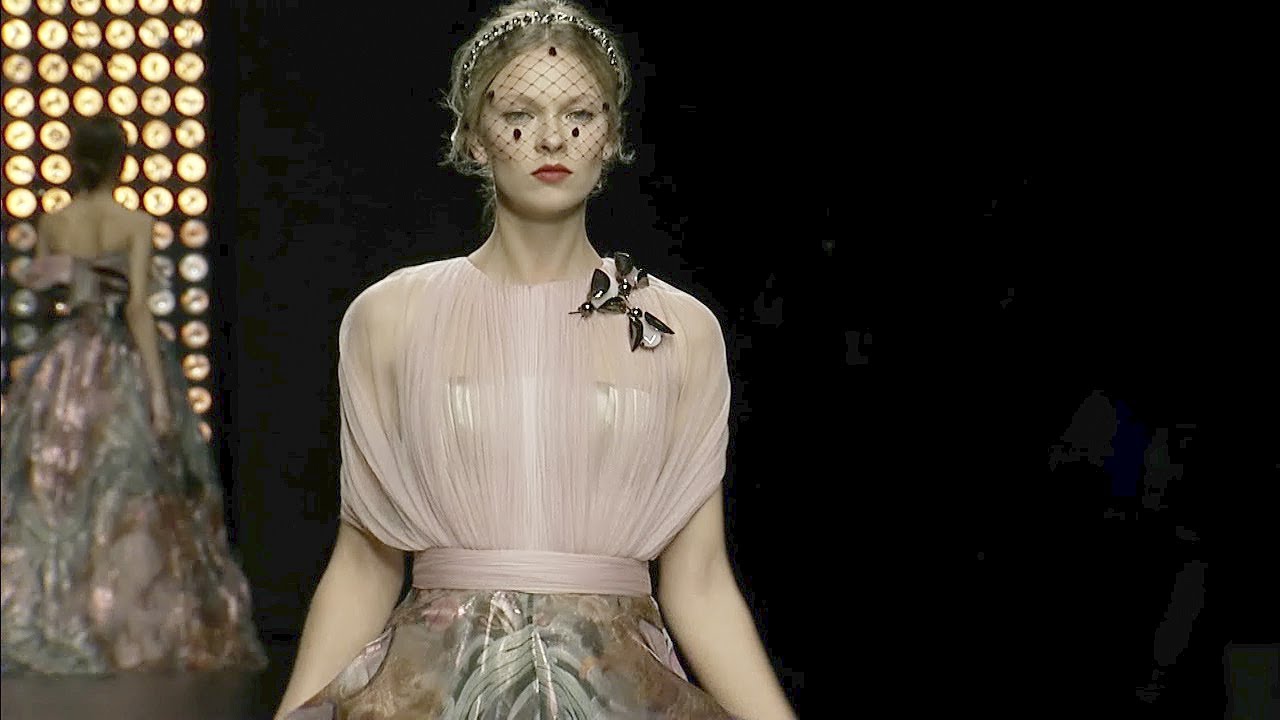 Isabel Sanchis | Barcelona Bridal Fashion Week 2015 | Full Show