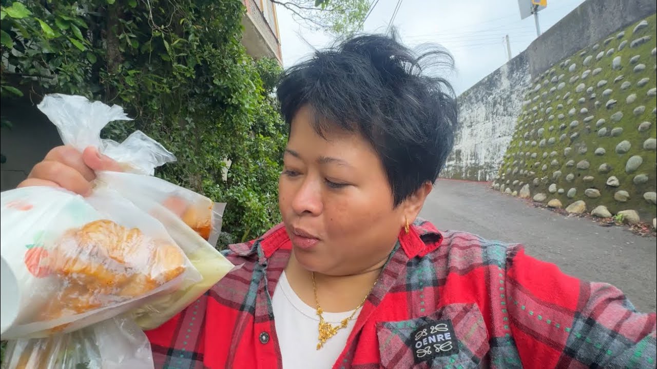 Makan siang gratisan inces grecep ‼️ Sulastri 15 sibuk ada sembayangan besar , tkw Taiwan.