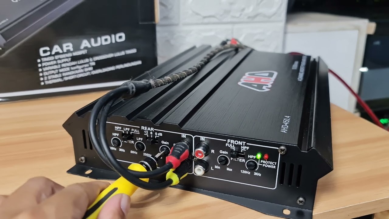 Tes Power mobil AHD 450.4 Dengan Sub JL Audio 12W3V3-4