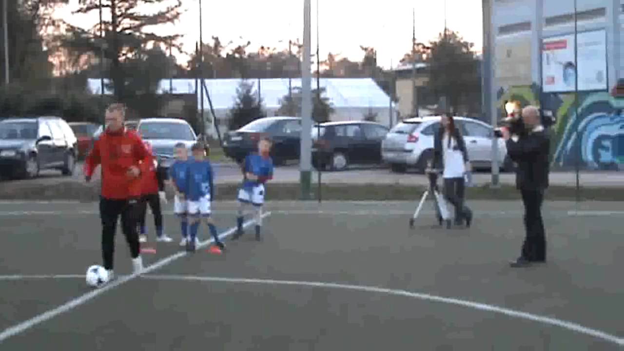 MTS PIAST SKAWINA: Trening żaków 11,10,2012 pod okiem kamery TVP SPORT
