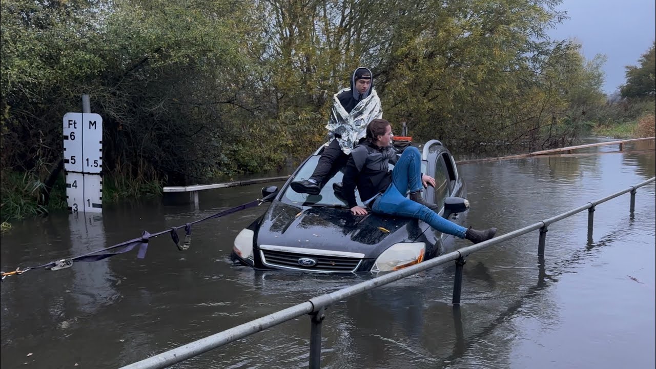 Floating Fails After Storm Benjamin!! | Essex Flooding |Vehicles vs Flooded Ford compilation || #197