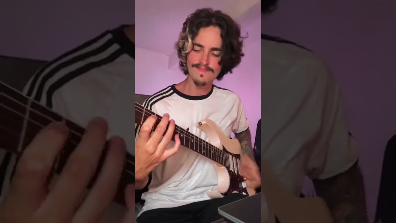 T&atilde;o rolando os treinos pros shows e a dica de hoje &eacute;: grave-se toda vez que voc&ecirc; for praticar 🎧