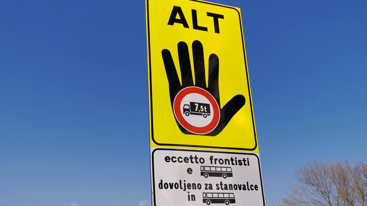 La Slovenia chiude i confini con l'Italia. Dov'&egrave; l'Europa?