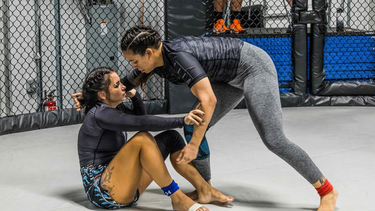 Female Blue Belt NoGI BJJ | Renee Kiernan vs Brianna DeDeaux | TFA Pro V Superfights