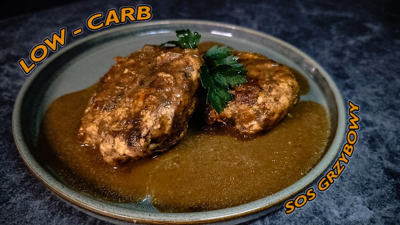 Kotlety drobiowe z pieczarkami w sosie grzybowym | Chicken & Mushroom Patties in Mushroom Sauce