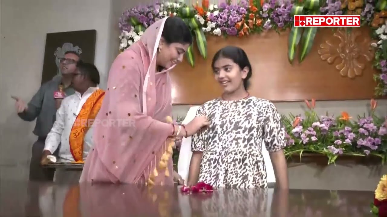 പുതിയ ഇന്നിങ്‌സിന് തുടക്കം, രവീന്ദ്ര ജഡേജയുടെ ഭാര്യ റിവാബ ജഡേജ ചുമതലയേറ്റെടുത്തു | Rivaba Jadeja