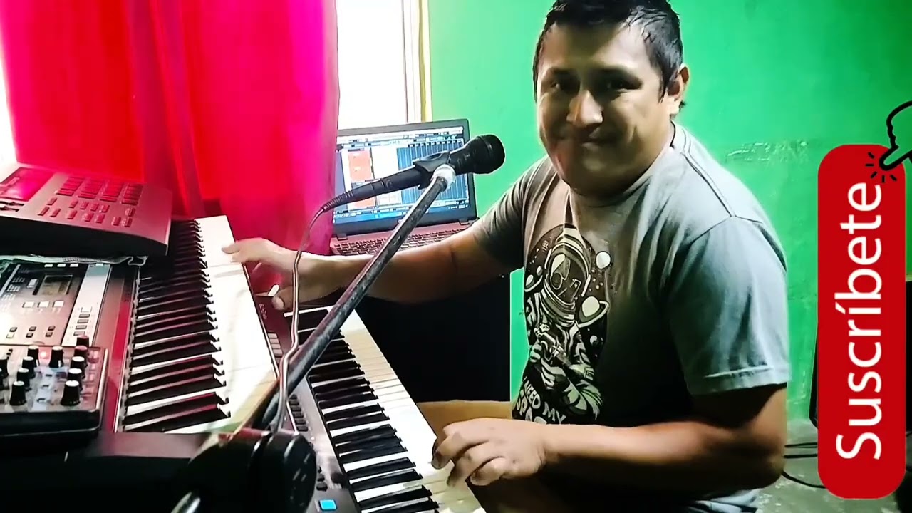 🔴👉👉👉👉 Así toco esta cumbia cover se llama Ritmo caliente......