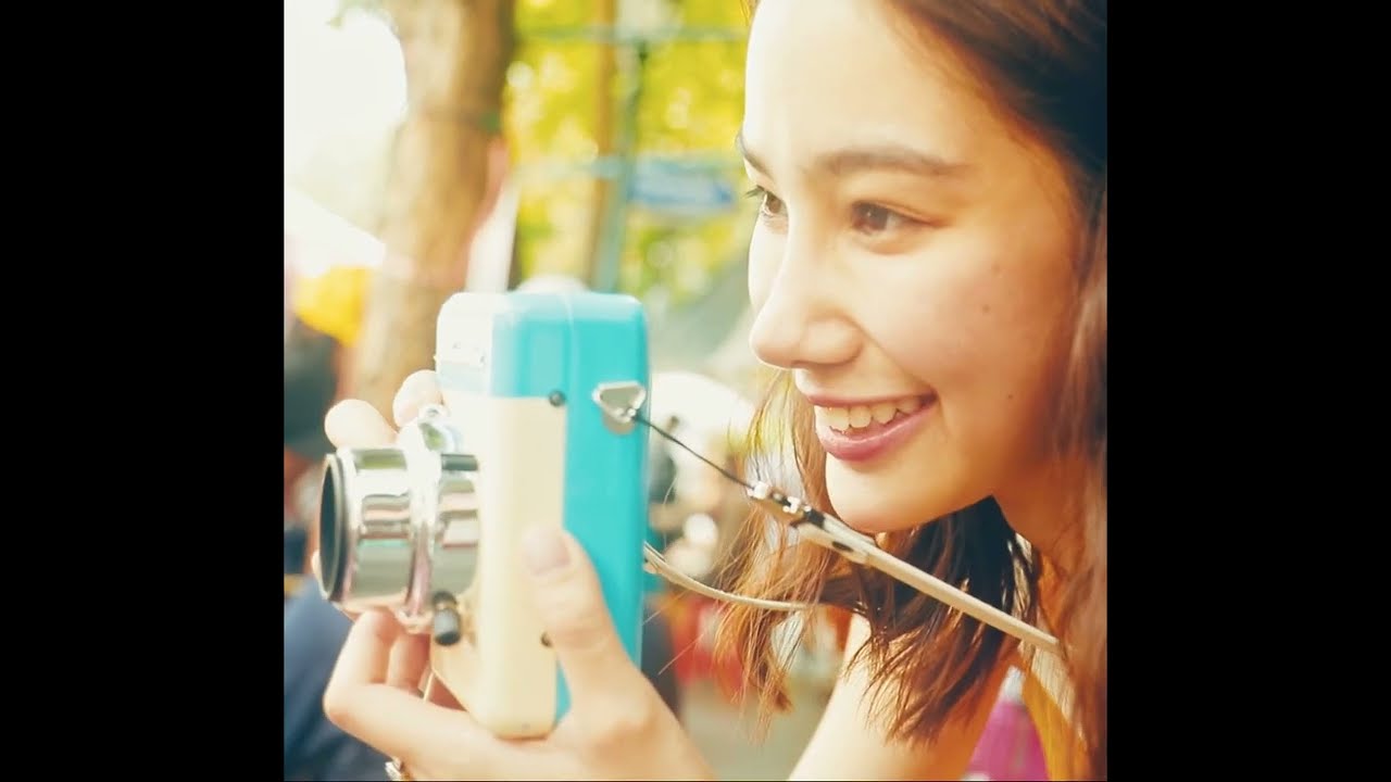 Escura Instant 60s   Hand powered Instant Camera by CARBON &mdash; Kickstarter