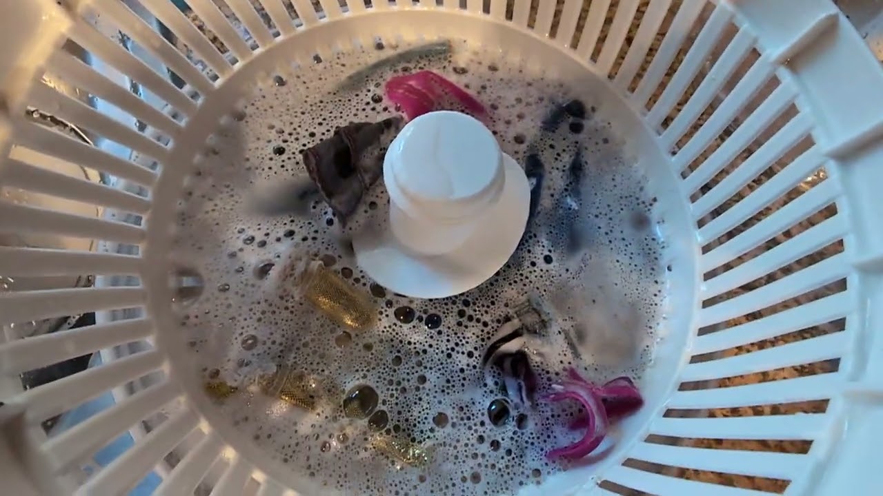 Adc Cuisinart built mini top load washer: warm wash cycle paired with HUGE failure.