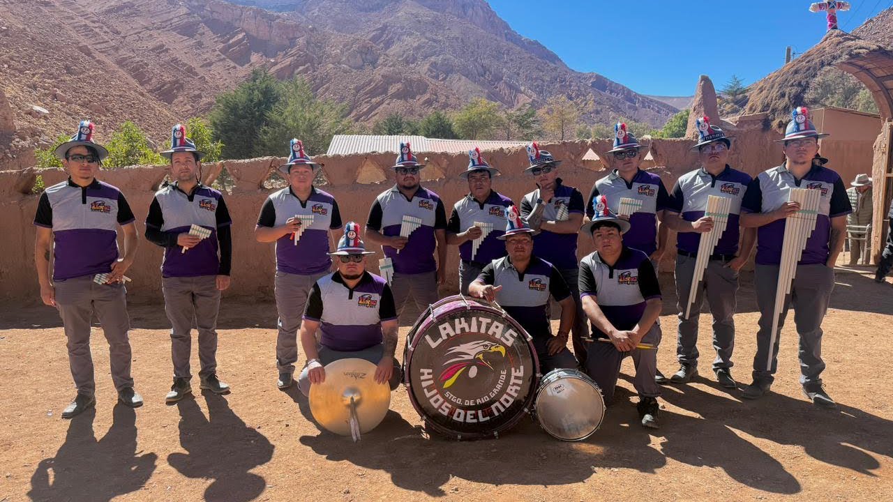 LAKITAS HIJOS DEL NORTE 🟣⚪️⚫️                                   Cumbias - cera rio grande 2025