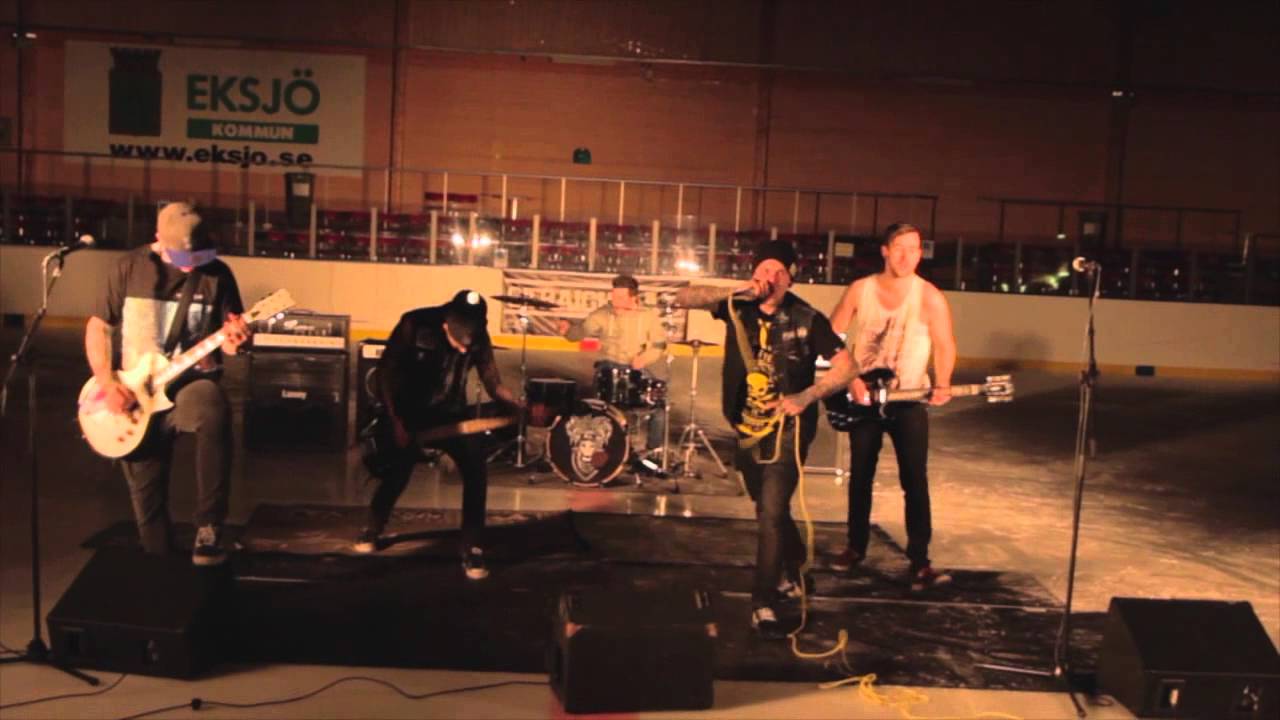 Straight A's - Gold Is Not For Me (OFFICIAL MUSIC VIDEO)