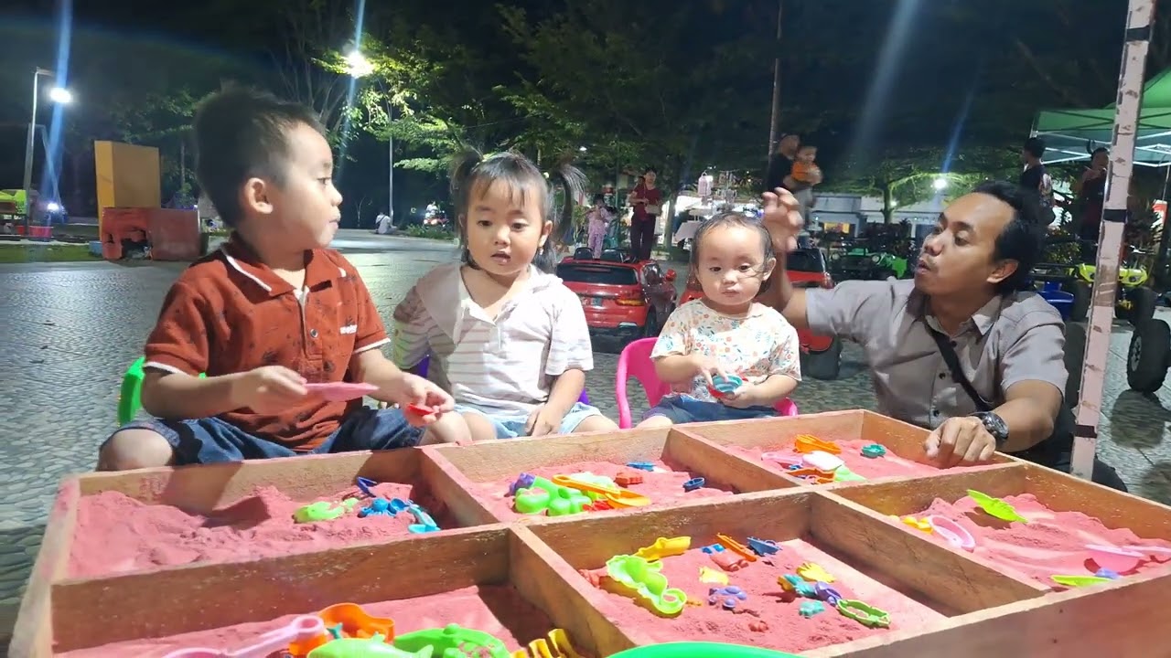 Pasir mainan #mainananak #anaklucu #bermain 