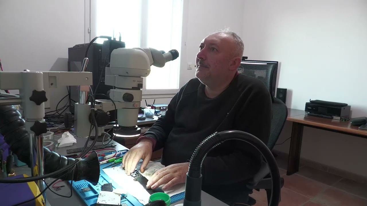 Macbook A2337 redémarrage toutes les 180s