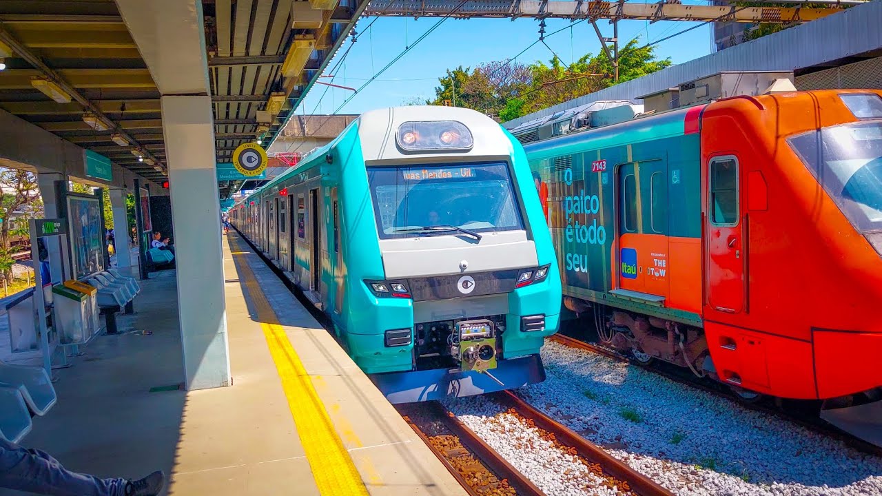 Movimentação de Trens Na Estação Presidente Altino - Linhas 8 e 9