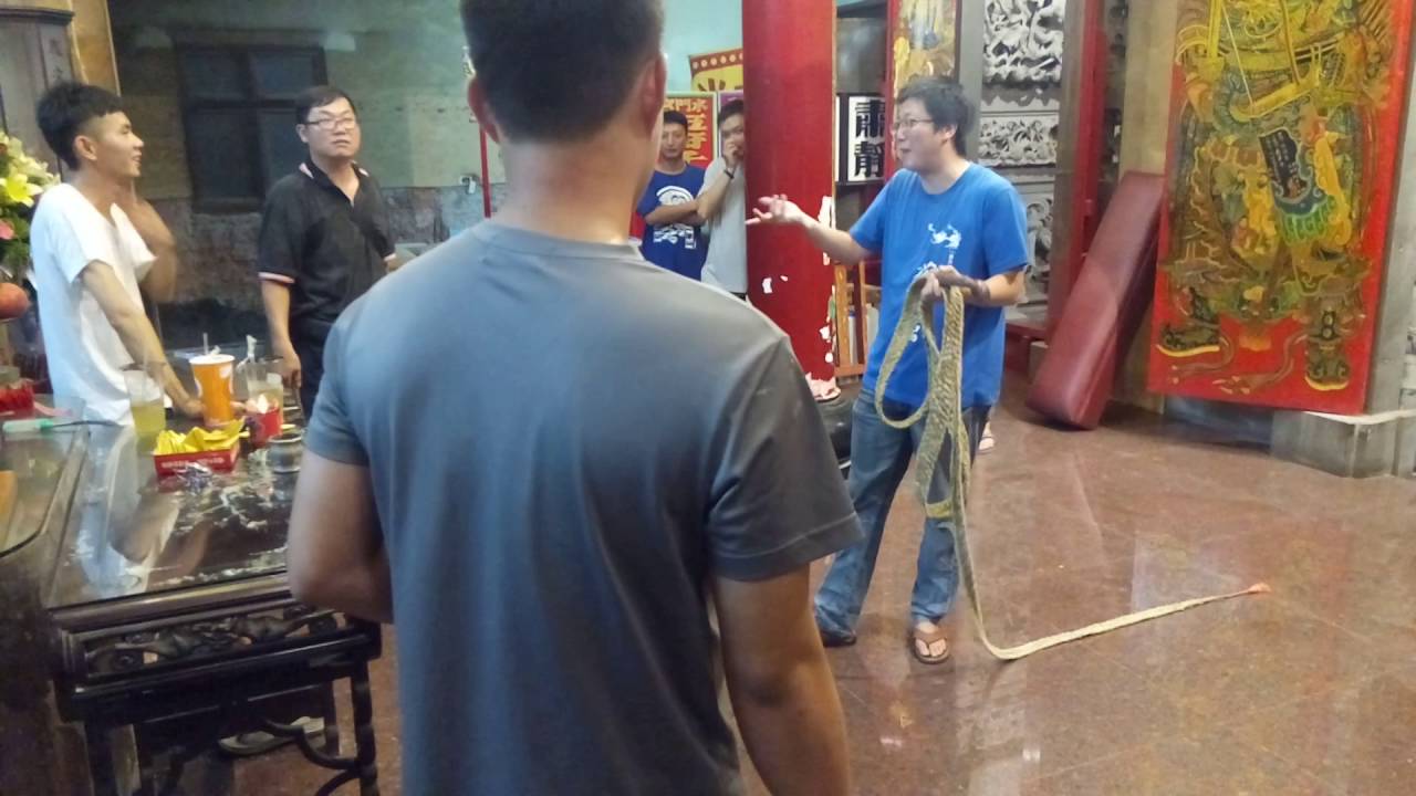 小法(鼓)跟(聖者)的配合