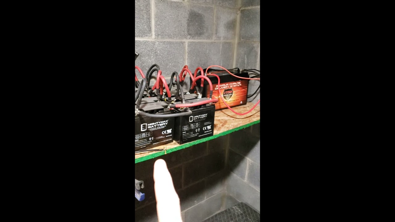 Testing the VMAX CHARGE TANK, vs mighty max battery bank. part1