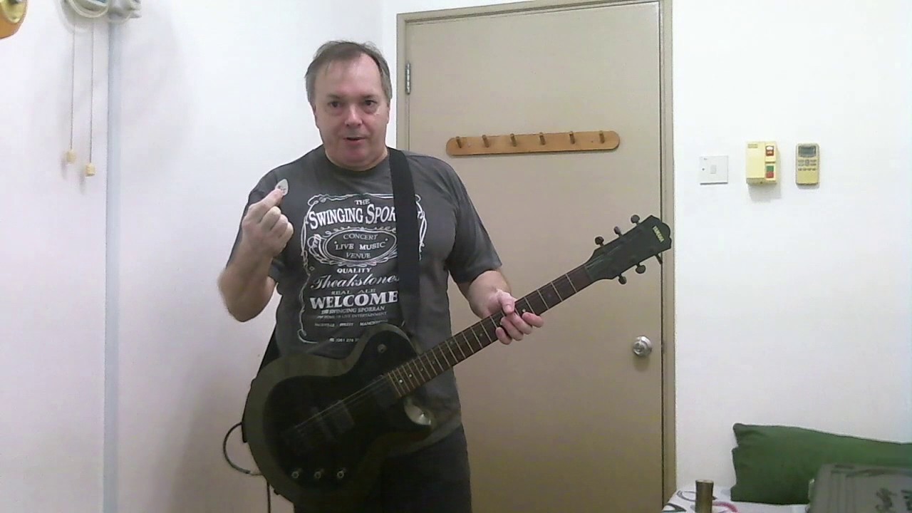 Guitar o't Day #40   '07 Yamaha AES 720