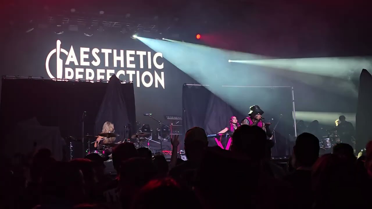 Love Like Lies Aesthetic Perfection at The Factory Dallas TX 9-19-2024