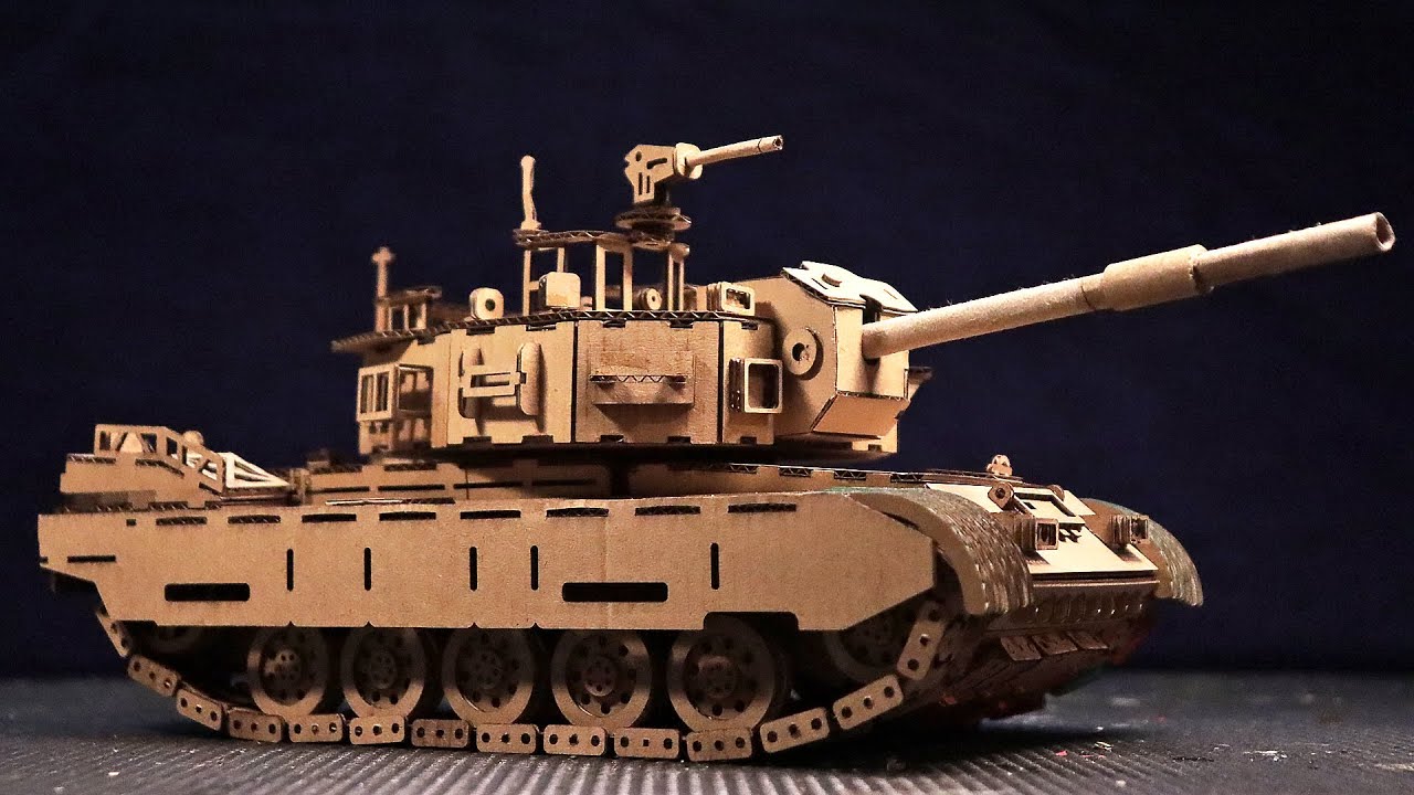Making a Super Detailed Cardboard Tank