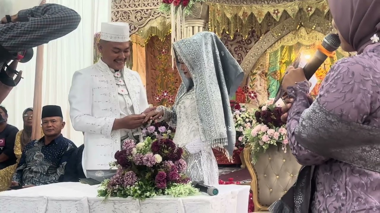 PROSESI AKAD NIKAH ANFAL 🩷 INTAN DENGAN ADAT MINANG #nikah #akadnikah #resepsi #jawa #Minangkabau
