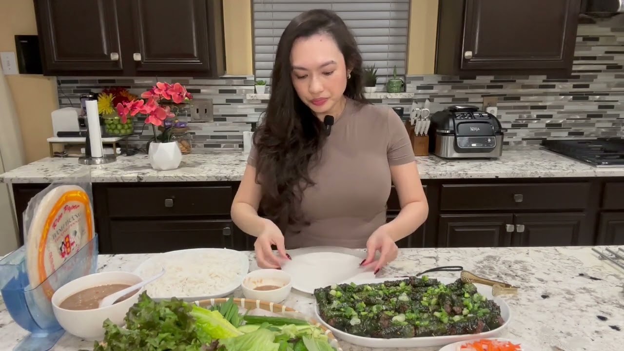 BÒ LÁ LỐT CHẤM MẮM NÊM