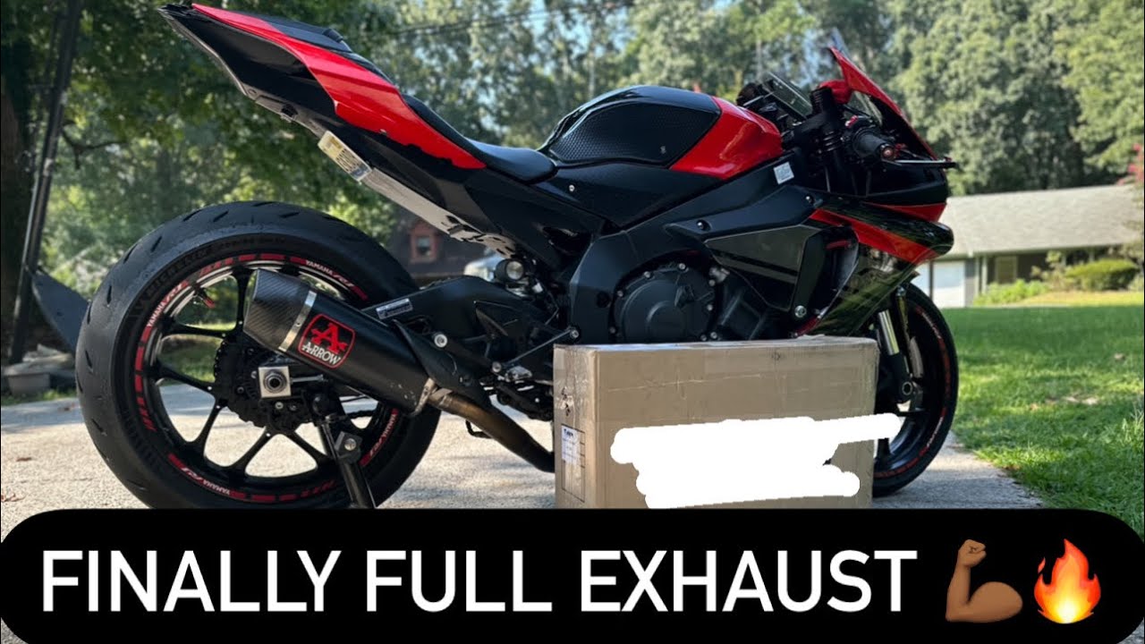 YAMAHA R1 GETS FULL TITANIUM EXHAUST SYSTEM!!!!