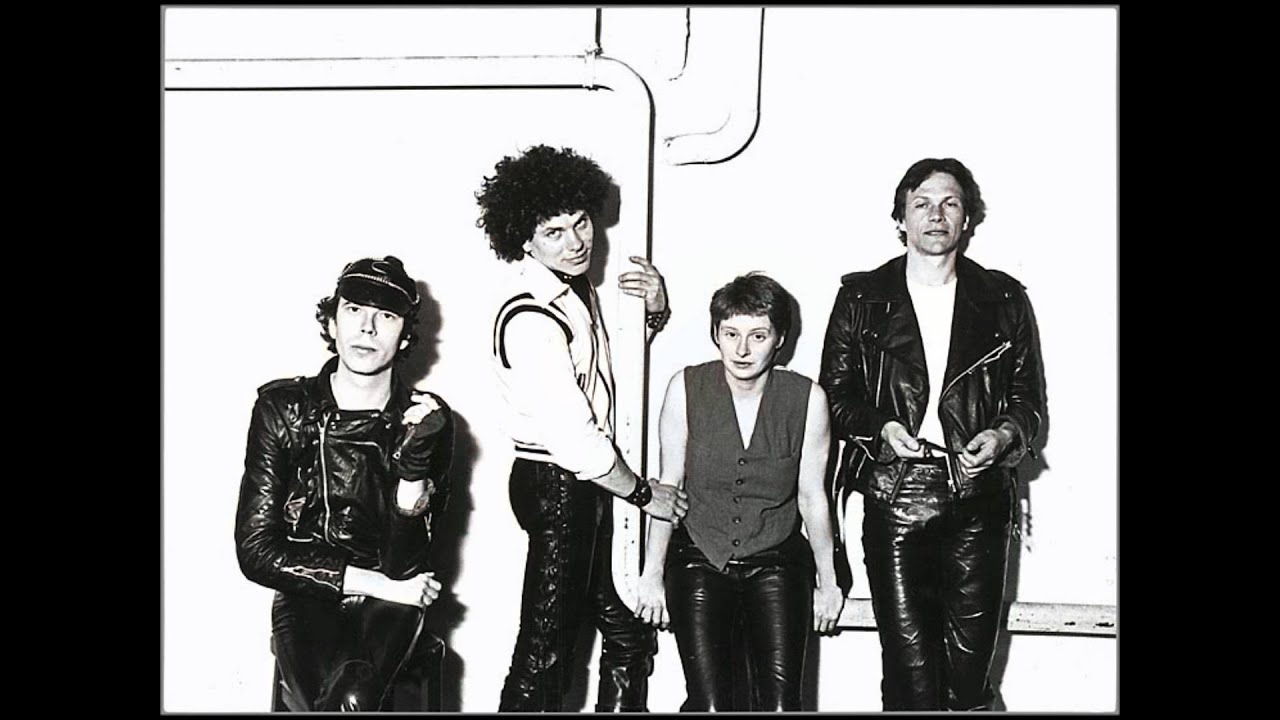 Tedje en de Flikkers - Nieuwjaar '77