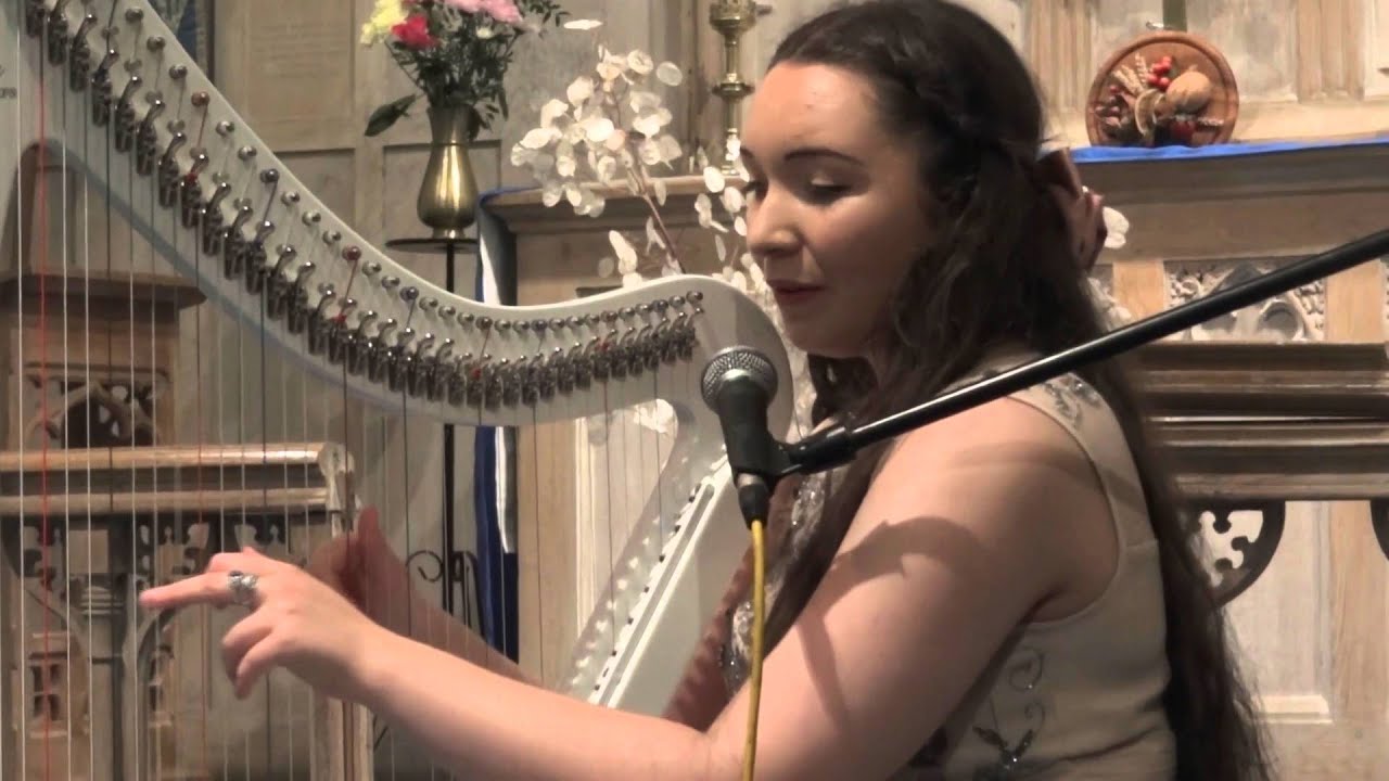Siobhan Owen - Auld Lang Syne (Live)