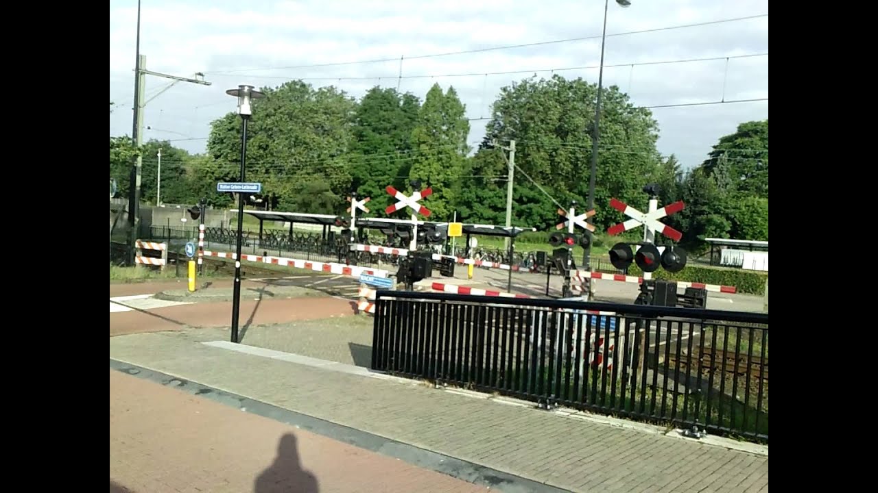 A retake of the 1st railroad crossing @ Railroad Station Geleen-Lutterade