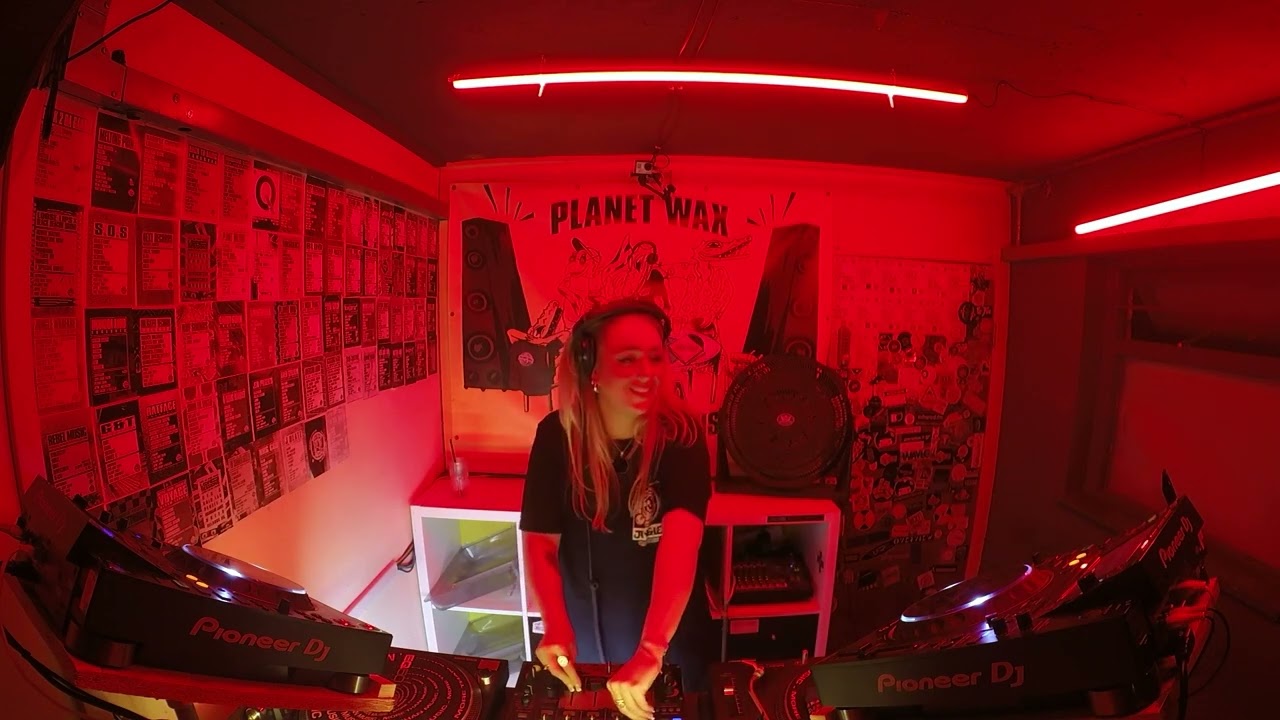 Coco Dubz // 1-Hour DJ Mix ~ Dubstep