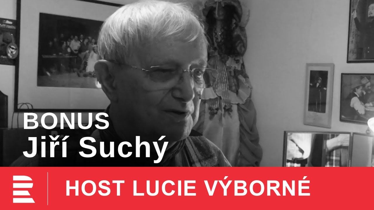 BONUS | Jiří Suchý popisuje fotografie a předměty, kterými se obklopil ve své šatně