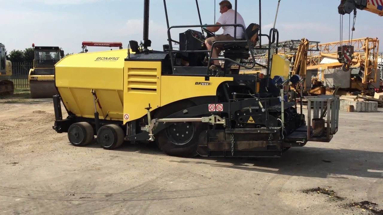 Vibrofinitrice Bomag BF 331