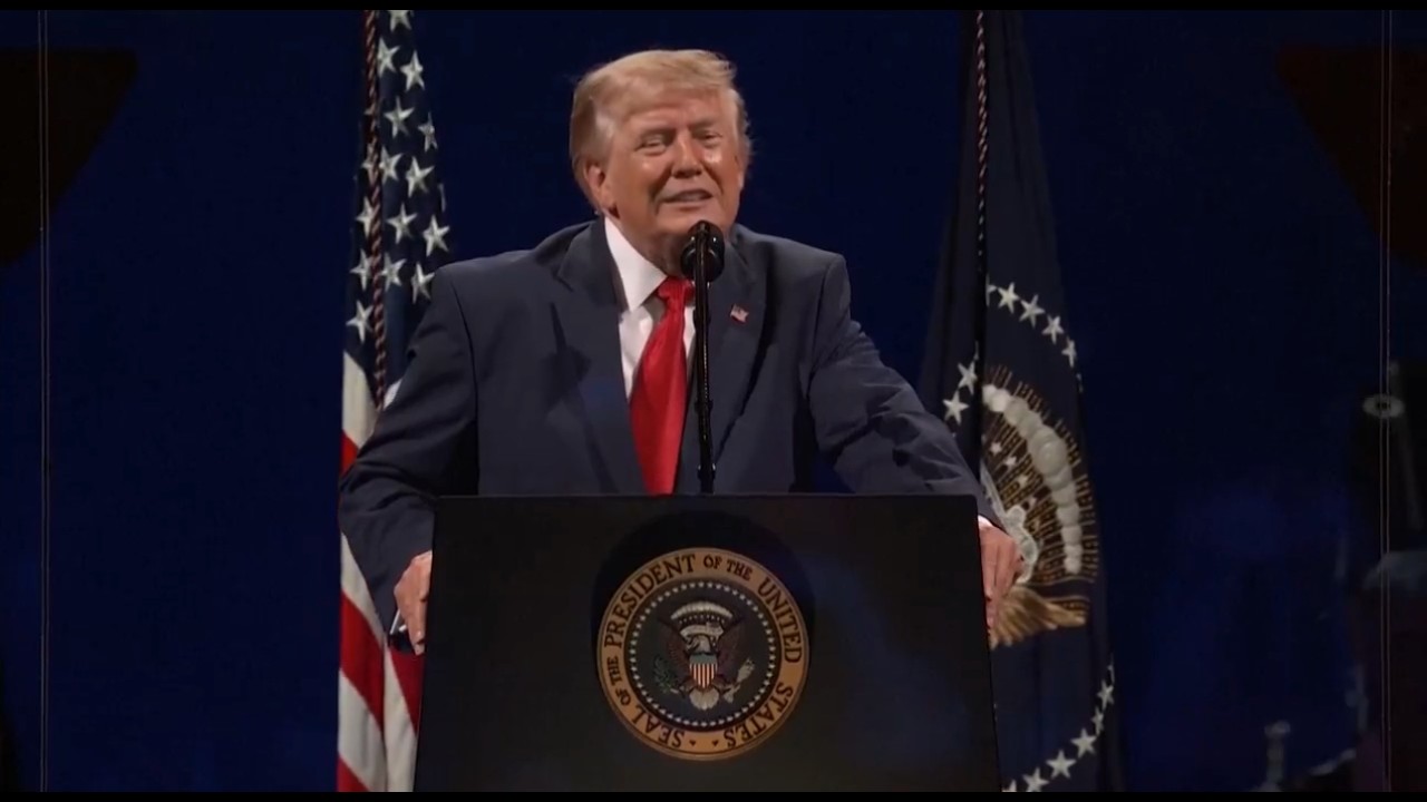 Trump issues SHOCKING July 4th announcement as storm arrives