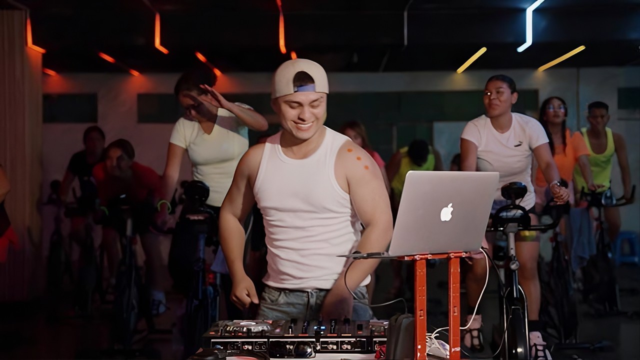 MIX Variado (TROPICOQUETA, Latina Forever, Eoo) | Flow Fit Set en VIVO