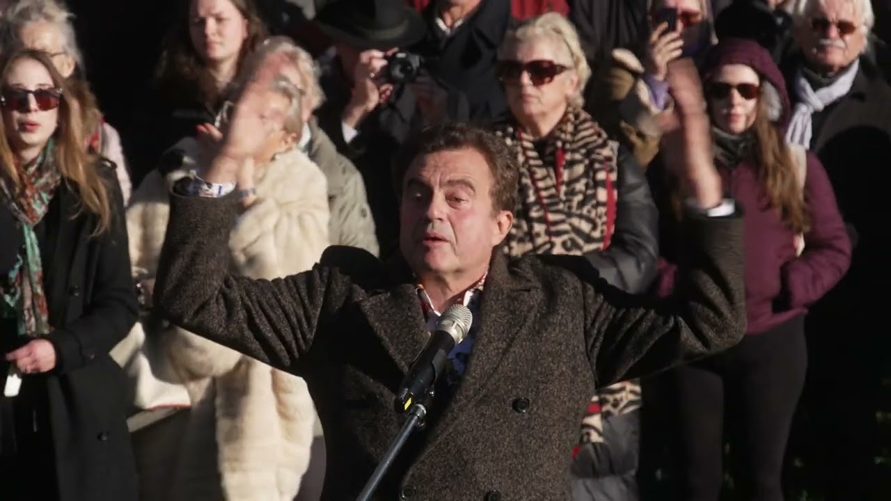 Otto Schenk Begräbnis 035 5437