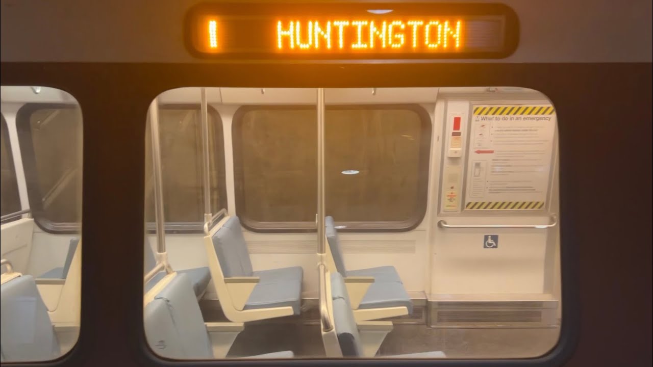 On Board a 6K WMATA (Yellow Line) from Mt Vernon Sq to Huntington ￼￼