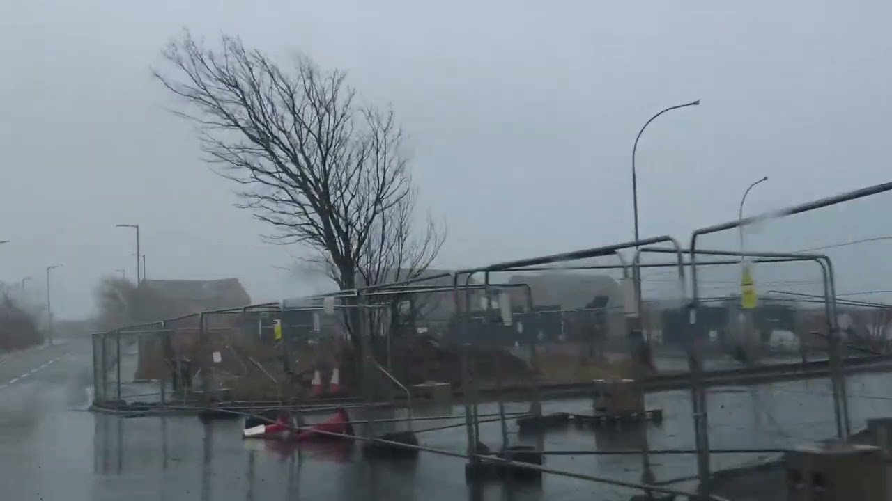 Storm Éowyn in Ardrossan and Saltcoats, North Ayrshire, Scotland 🏴󠁧󠁢󠁳󠁣󠁴󠁿 24/1/25 #StormEowyn 💨